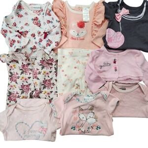 Baby Girl size 0-3 Lot bundle of 9 pieces Leggings + bodysuits + outfits